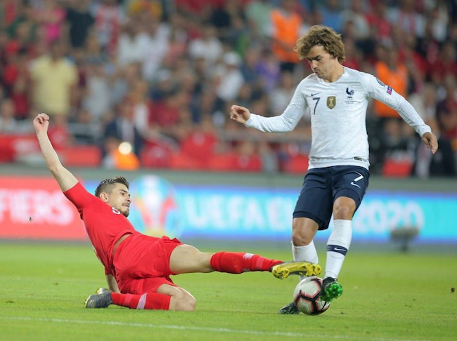 Dự đoán Pháp vs Andorra (1h45 11/9) bởi Paul Gilmour