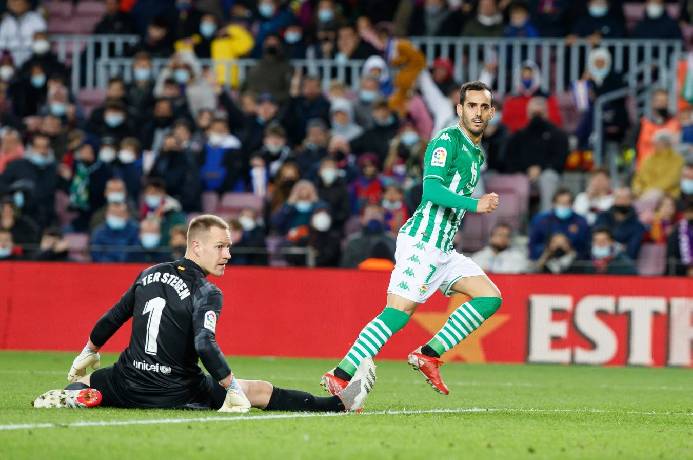 Soi kèo đặc biệt Betis vs Barcelona, 2h ngày 13/1