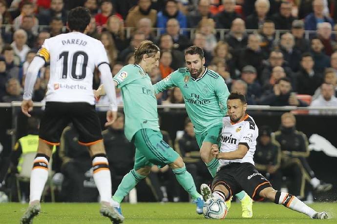 Soi kèo đặc biệt Real Madrid vs Valencia, 2h ngày 12/1
