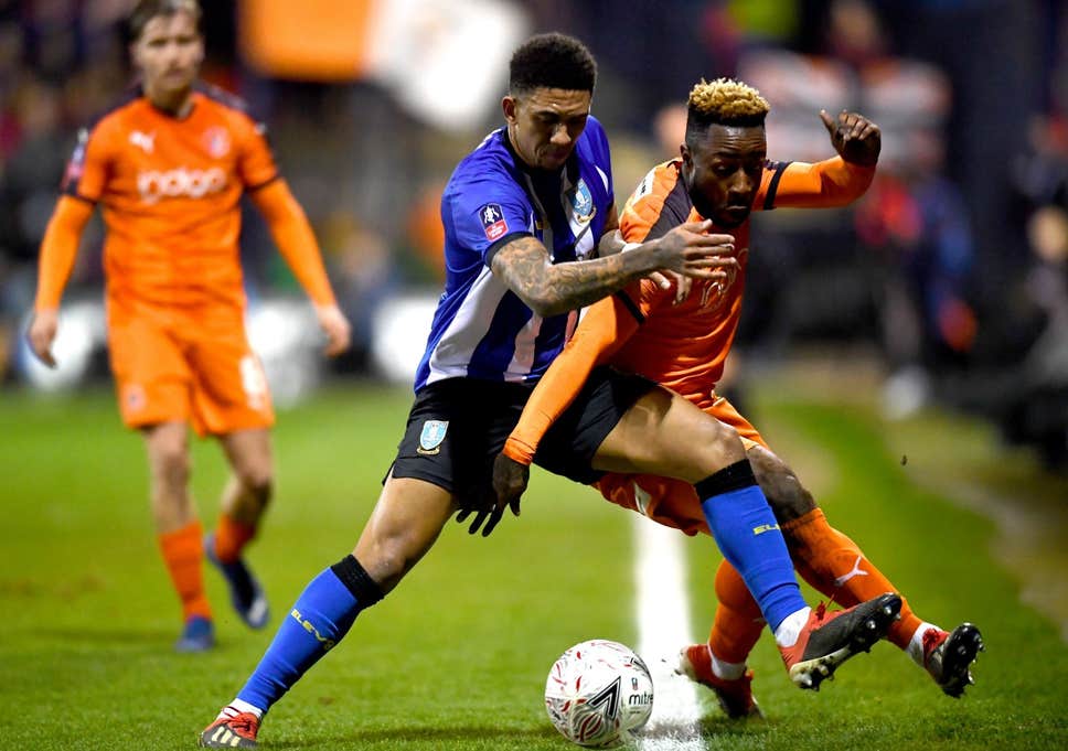 Nhận định Luton Town vs Sheffield Wednesday, 2h45 ngày 13/2