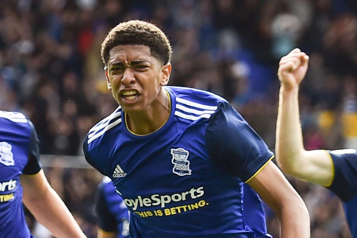 Chi 35 triệu bảng, MU nẫng tay trên thần đồng Jude Bellingham