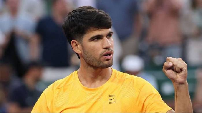 Alcaraz ngược dòng hạ Rinderknech, giành vé vào vòng 4 Indian Wells Masters