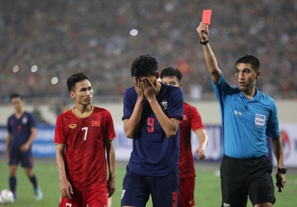 'Tội đồ' U23 Thái Lan nóng lòng hội ngộ Đình Trọng ở King's Cup 2019