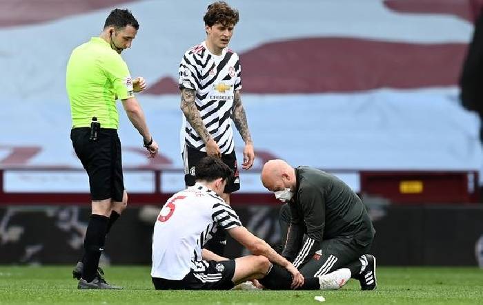 HLV Solskjaer cầu nguyện cho Harry Maguire 