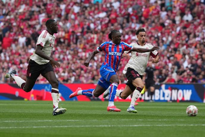 Đánh bại Liverpool, Crystal Palace giành siêu cúp Anh