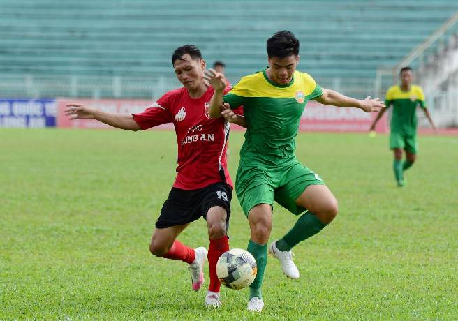 Soi kèo tài xỉu Long An vs Bình Phước hôm nay, 17h ngày 11/10