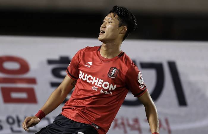 Nhận định, soi kèo Hwaseong vs Chungbuk Cheongju, 14h30 ngày 11/10: Chungbuk Cheongju tiếp tục chìm