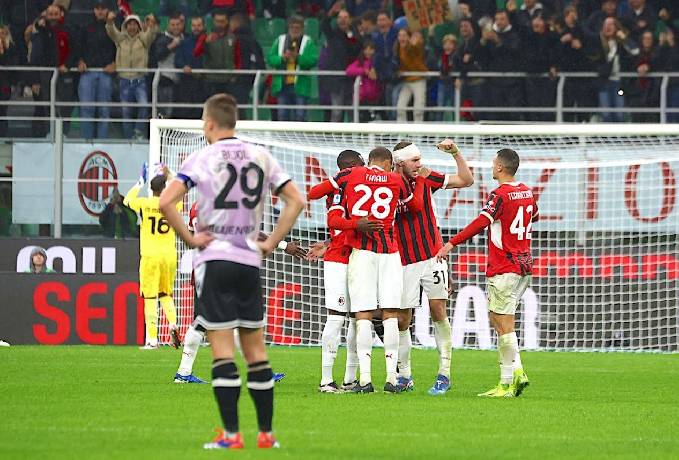 Soi kèo góc AC Milan vs Udinese, 23h00 ngày 11/04