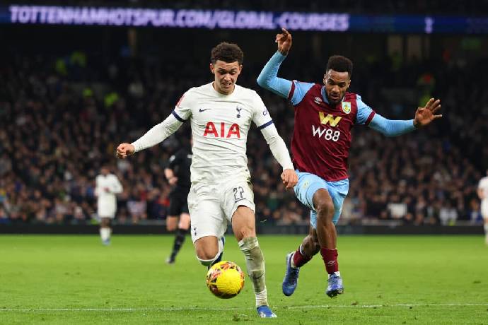 Soi kèo góc Tottenham vs Burnley, 21h00 ngày 11/5