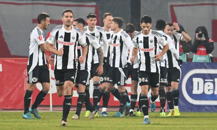 Nhận định, soi kèo Metaloglobus Bucuresti vs Universitatea Cluj, 23h00 ngày 11/7: Chào sân suôn sẻ