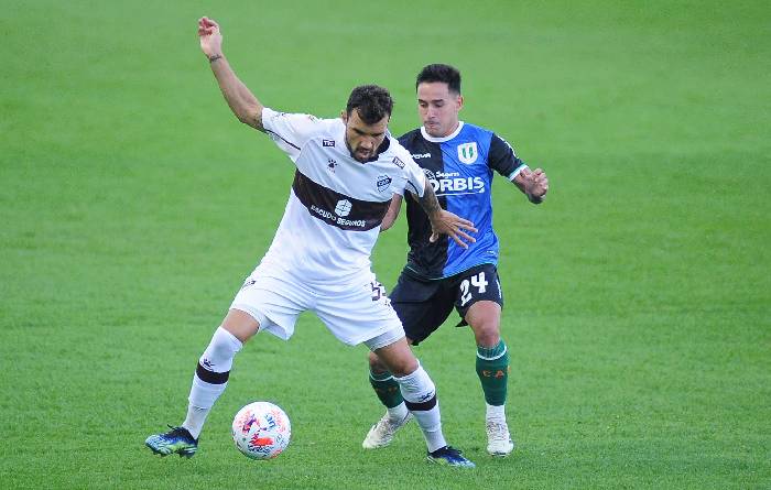 Soi kèo tài xỉu Platense vs Banfield hôm nay, 5h ngày 13/8