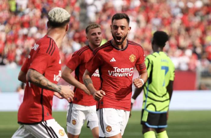 Tống khứ 'báo thủ 60 củ', M.U đón tân binh thứ 4 đắt giá