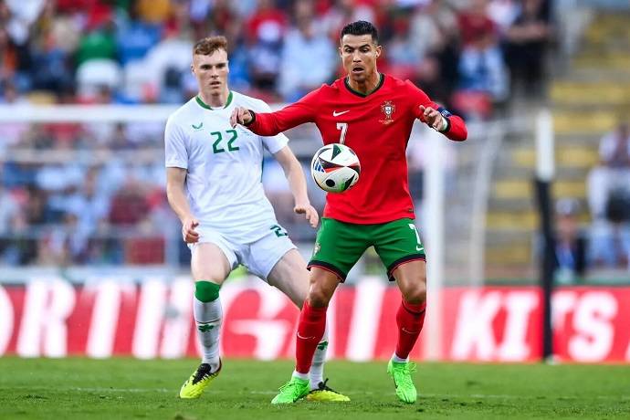 Nhận định, soi kèo Bồ Đào Nha vs CH Ireland, 1h45 ngày 12/10: Tình cảnh trái ngược
