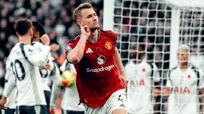 Rio Ferdinand chỉ ra ba cầu thủ giúp MU hồi sinh