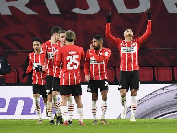 Máy tính dự đoán bóng đá 12/12: NEC vs PSV