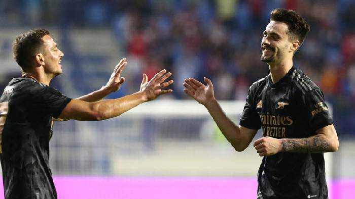 Soi kèo phạt góc Arsenal vs AC Milan, 21h ngày 13/12