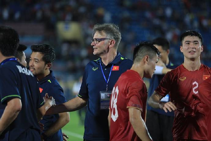 Chốt danh sách dự Asian Cup 2023, ĐT Việt Nam chia tay 4 cầu thủ, giữ hàng phòng ngự