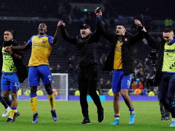 Đội hình ra sân chính thức MU vs Southampton, 19h30 ngày 12/2