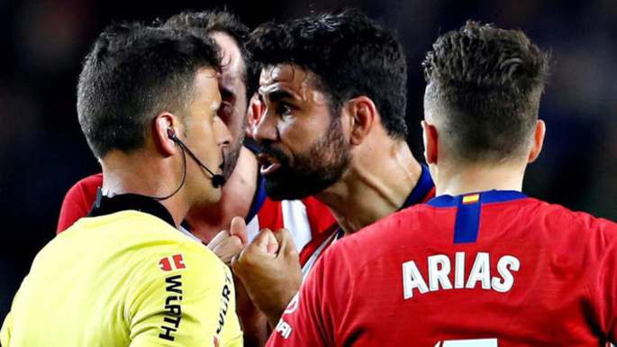 Diego Costa chính thức nhận án phạt nặng vì xúc phạm trọng tài