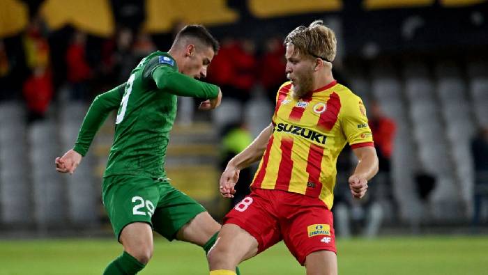 Nhận định, soi kèo Warta Poznan với Korona Kielce, 22h59 ngày 12/04: Chung kết sống còn