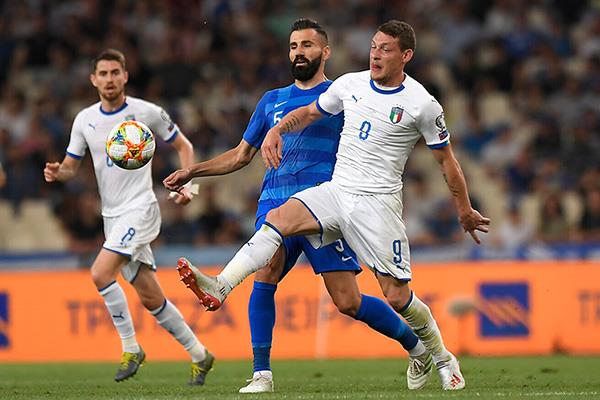 Bosnia-Herzegovina vs Italia (2h45 16/11): Níu kéo hi vọng mong manh