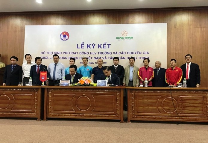 Tập đoàn Hưng Thịnh kết duyên cùng bóng đá Việt Nam