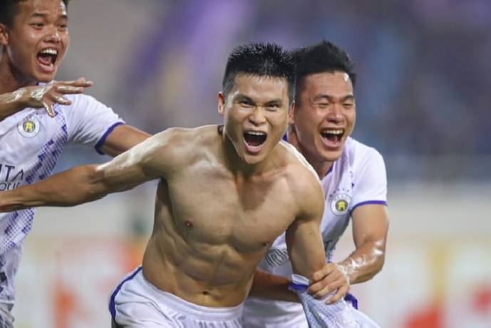 Tuấn Hải được AFC vinh danh 