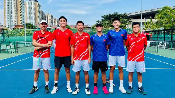 Văn Phương dính chấn thương, quần vợt đồng đội nam Việt Nam thua trắng 0-3 trước Indonesia