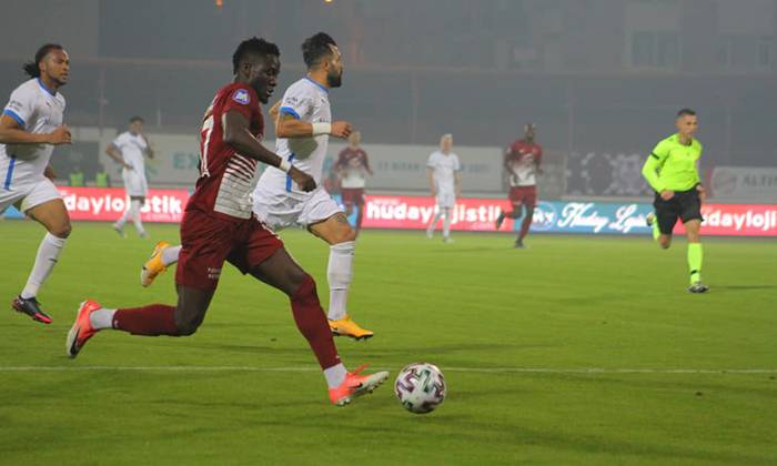 Genclerbirligi vs Fatih Karagumruk, 23h ngày 15/1: Tránh xa đèn đỏ