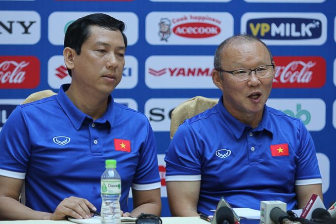 VFF tuyển gấp trợ lý ngôn ngữ cho thầy Park