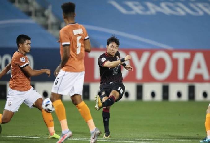 Nhận định, soi kèo Chiangrai United với Trat F.C, 18h00 ngày 15/2: Tiếp tục lún sâu