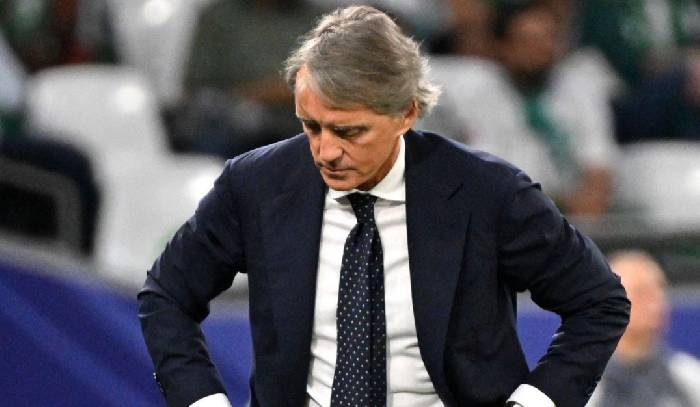 HLV Mancini mất việc vì... xung đột tại Trung Đông