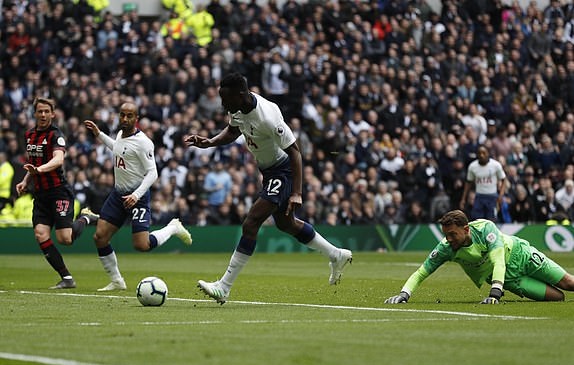 Xem lại Tottenham vs Huddersfield (Premier League, Ngoại hạng Anh vòng 34)