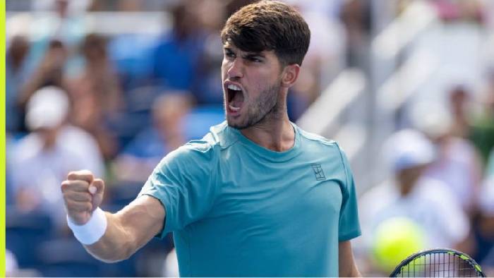 Alcaraz chạm mốc 50 chiến thắng trong mùa 2025, vào vòng 4 Cincinnati Masters