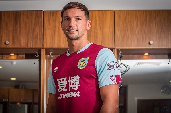 Daniel Drinkwater chấn thương vì tán tỉnh bạn gái đồng nghiệp