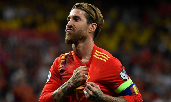 Sergio Ramos đi vào lịch sử trong ngày Tây Ban Nha bị cầm hòa