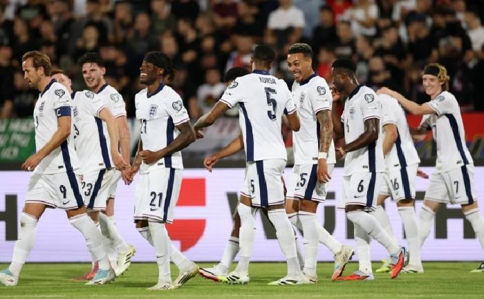 Siêu máy tính dự đoán Anh vs Serbia, 02h45 ngày 14/11