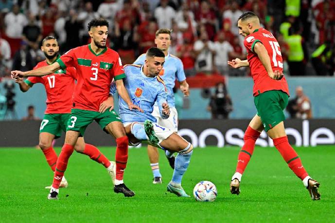 Soi kèo đá phạt Pháp vs Morocco, 2h ngày 15/12