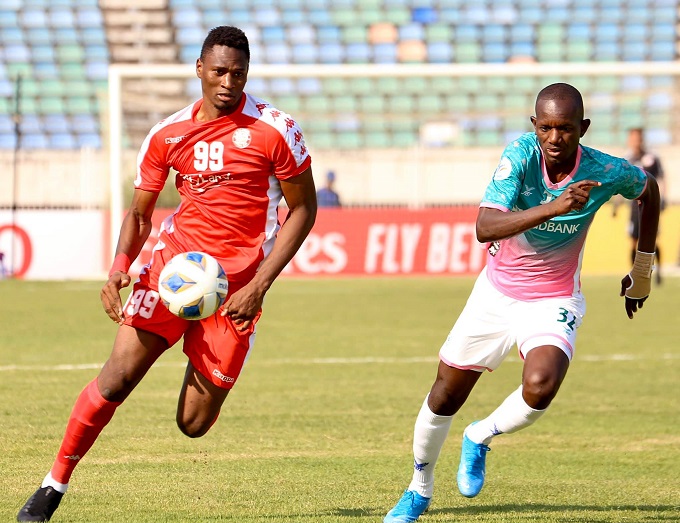 Chuyển nhượng V.League 14/2: TP.HCM tìm đối tác cho Công Phượng