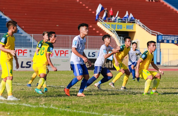 Giải hạng Nhất QG 2020 hoãn sát ngày khởi tranh