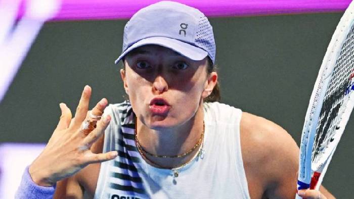 Swiatek mất ngôi số 2 thế giới vào tay Rybakina sau Indian Wells Masters