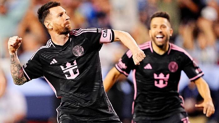Lionel Messi lập siêu phẩm, Inter Miami trở lại ngôi đầu