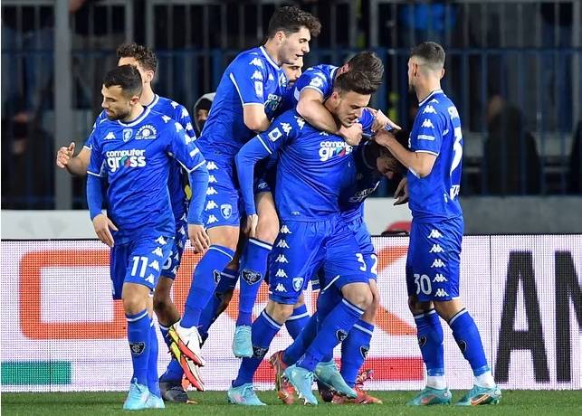 Đội hình ra sân chính thức Bologna vs Sassuolo, 17h30 ngày 15/5