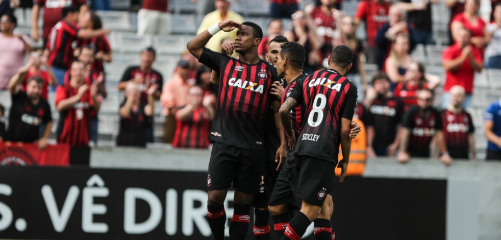 Nhận định Atletico Paranaense vs Internacional, 02h00 15/7 (VĐQG Brazil)