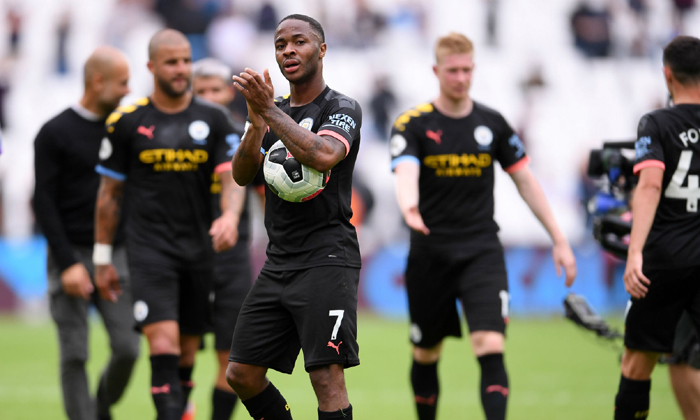 Man City thoát án cấm chuyển nhượng của FIFA