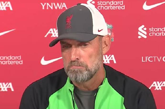 CĐV Liverpool đồng loạt đòi sa thải Klopp vì 1 lý do khó hiểu