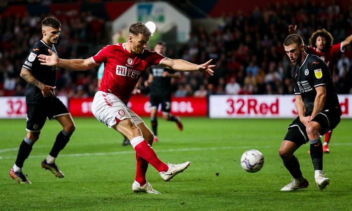 Nhận định, soi kèo Swansea vs Millwall, 1h45 gày 16/9