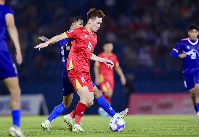 Si&ecirc;u m&aacute;y t&iacute;nh dự đo&aacute;n kết quả trận tuyển Việt Nam gặp Nepal