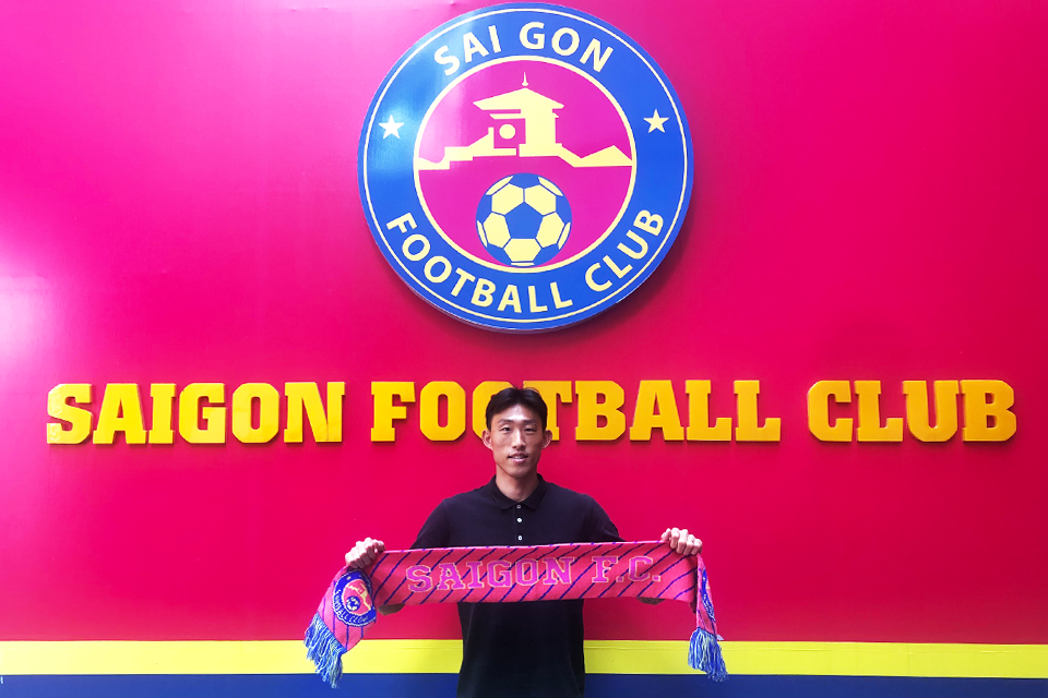 Chuyển nhượng V.League 15/1:  CLB Sài Gòn có tân binh Hàn Quốc