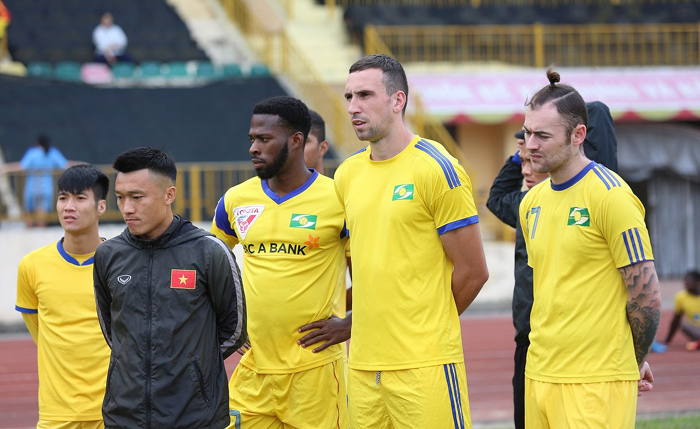 SLNA chính thức chiêu mộ thành công trung vệ thay Quế Ngọc Hải